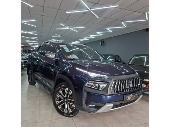 FIAT TORO 2.2 TURBO DIESEL RANCH 4WD AT9 FIAT TORO 2.2 TURBO DIESEL RANCH 4WD AT9
